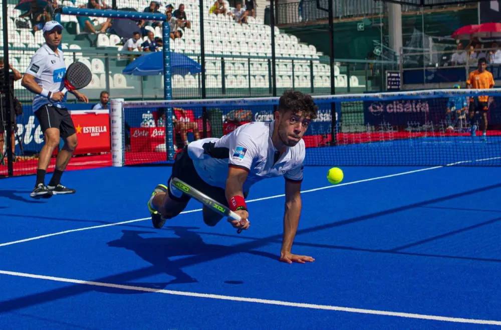 Best_Padel_Racket_For_Defensive_Players_Life4Padel