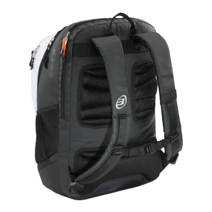 113782-mochila-bullpadel-bpm25001-hack-448164-1500x1500-4